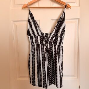 Emery Rose Black and White Patterned Skirt